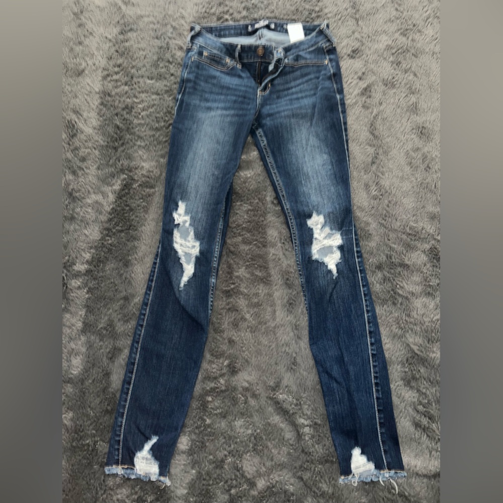Hollister ripped jeans